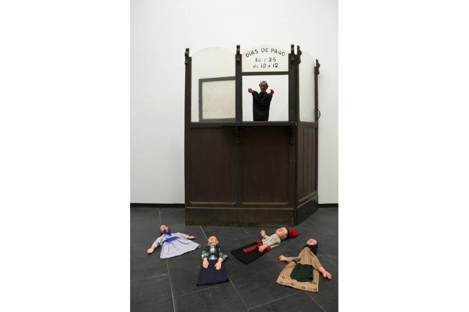 Exposición Humor Absurdo_Foto Sue Ponce