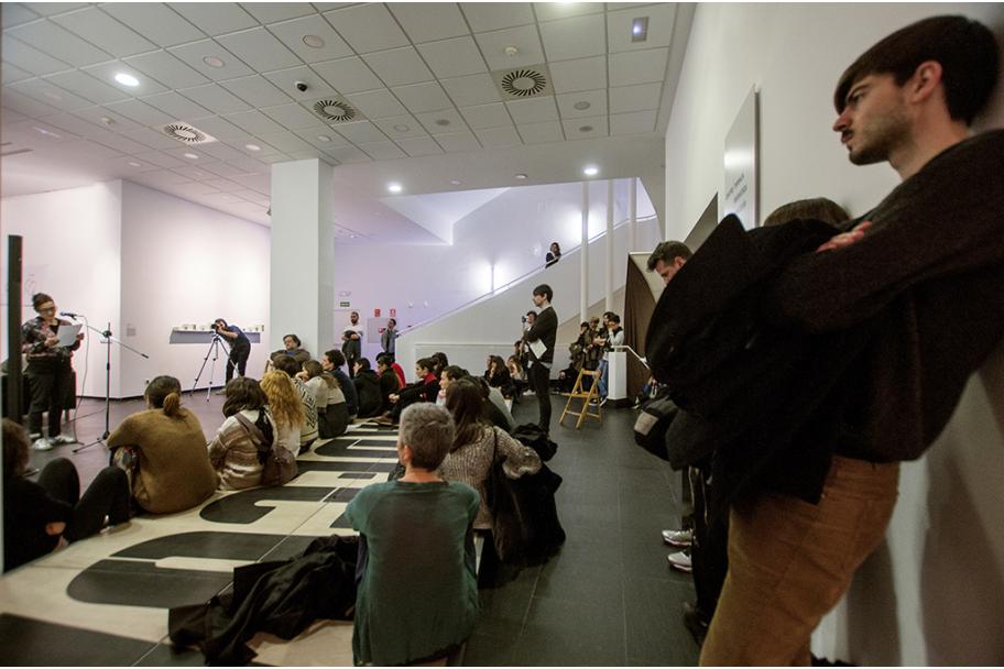 BLACK BOX WHITE CUBE