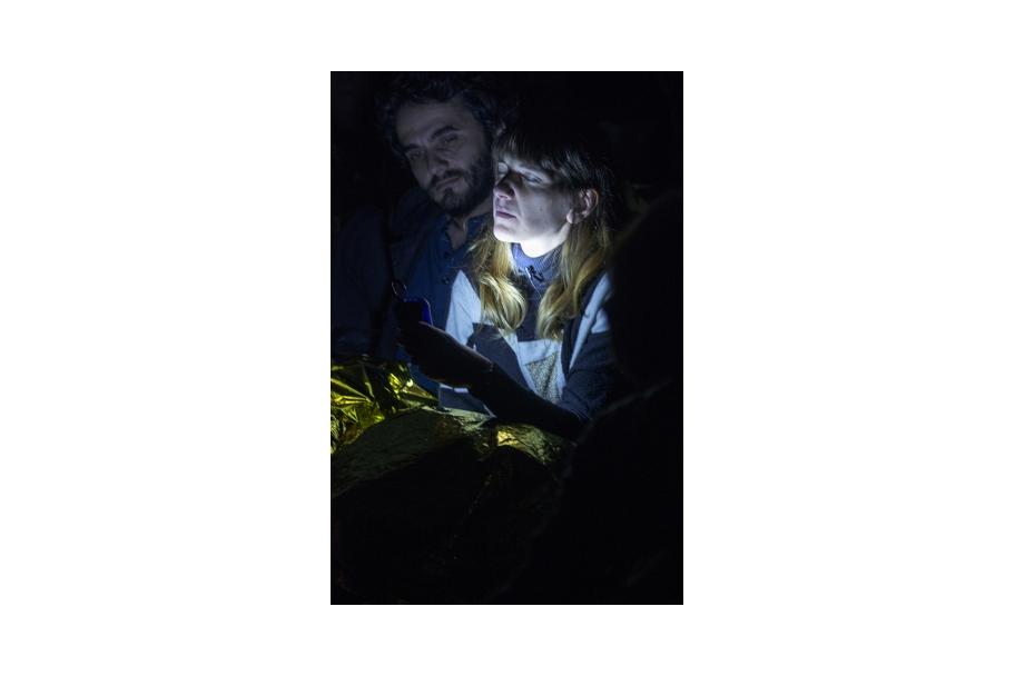 BLACK BOX WHITE CUBE