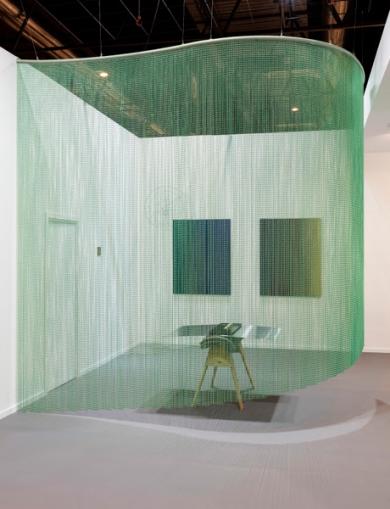 Imagen principal de la obra Curved and Elevated Curtains