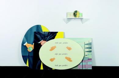 Main image of the artwork Ensamblaje de óleos y láminas